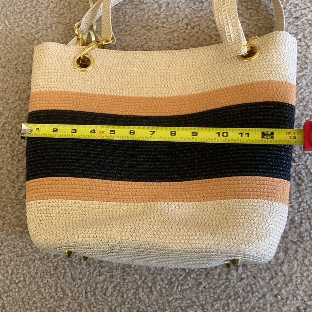 Straw tote purses - Picture 10 of 15
